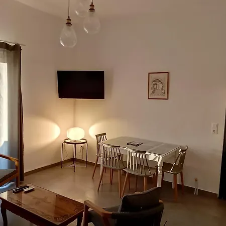 Nomad Párosz